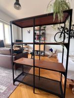 Industrial-Regal im top Zustand