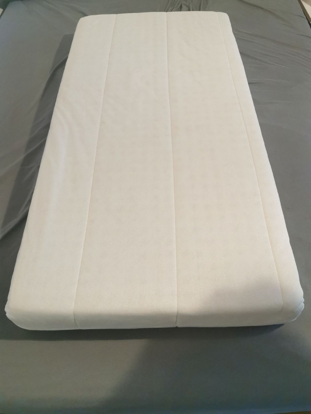 Ikea Letti: Kinderbett mit Gitter – Usato da Zürich venduto da lot_b6m9 3