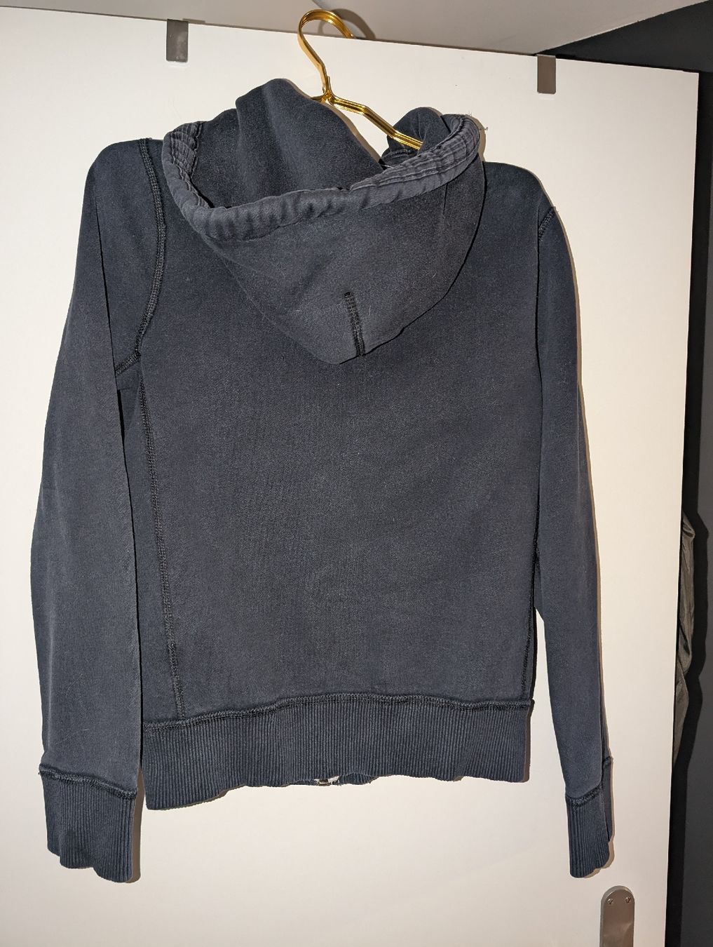 Abercrombie Pullover & Sweatshirts: Kapuzenpullover – Gebraucht aus Wallisellen von sca97 1