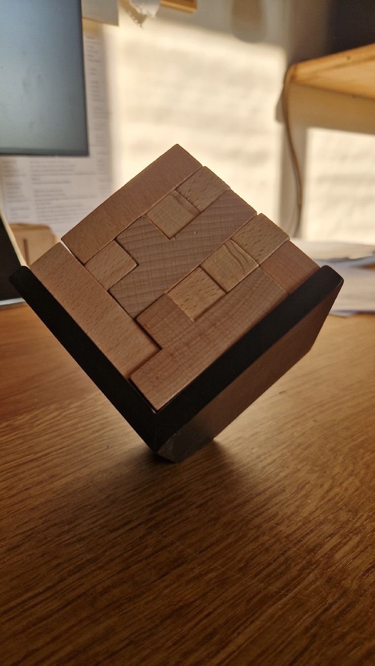 Giochi: Puzzlewürfel Spiel – Usato da Winterthur venduto da simonc_95