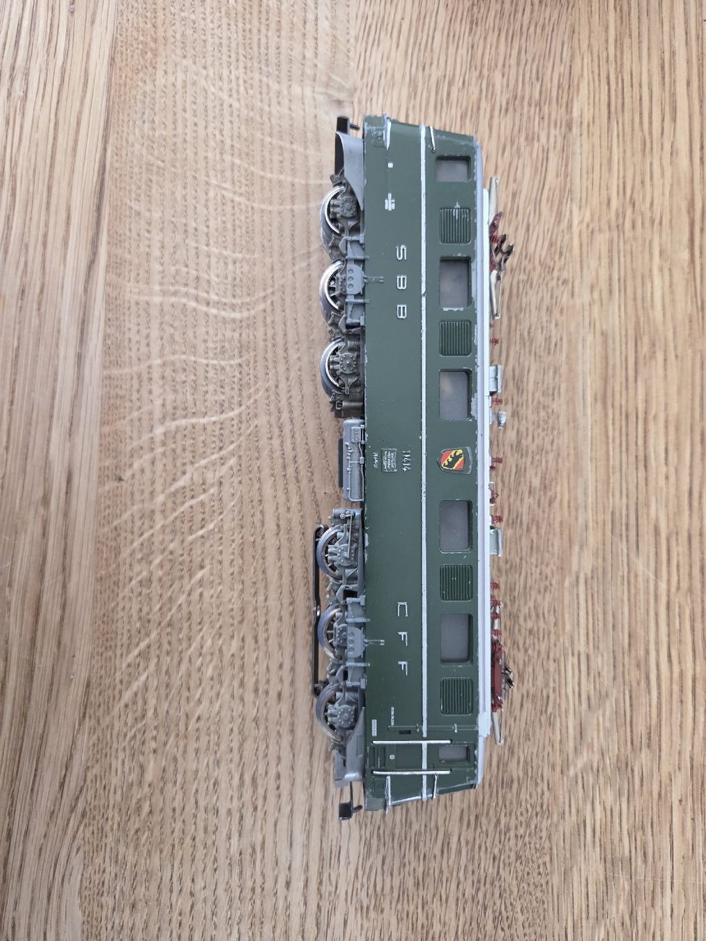 Märklin Modellini di ferrovie: Märklin Ae 6/6 SBB  – Usato da Berikon venduto da TopLok1 2