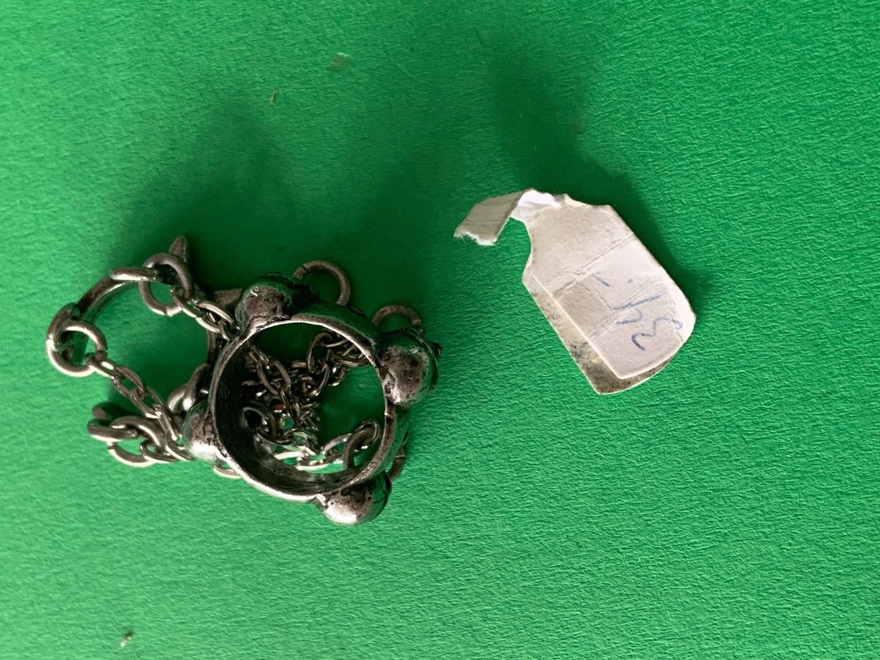 Boucles d'oreille: Fingerring totenköpfe gothisch!!!!! – D'occasion à Dittingen par Bijoubelle 7