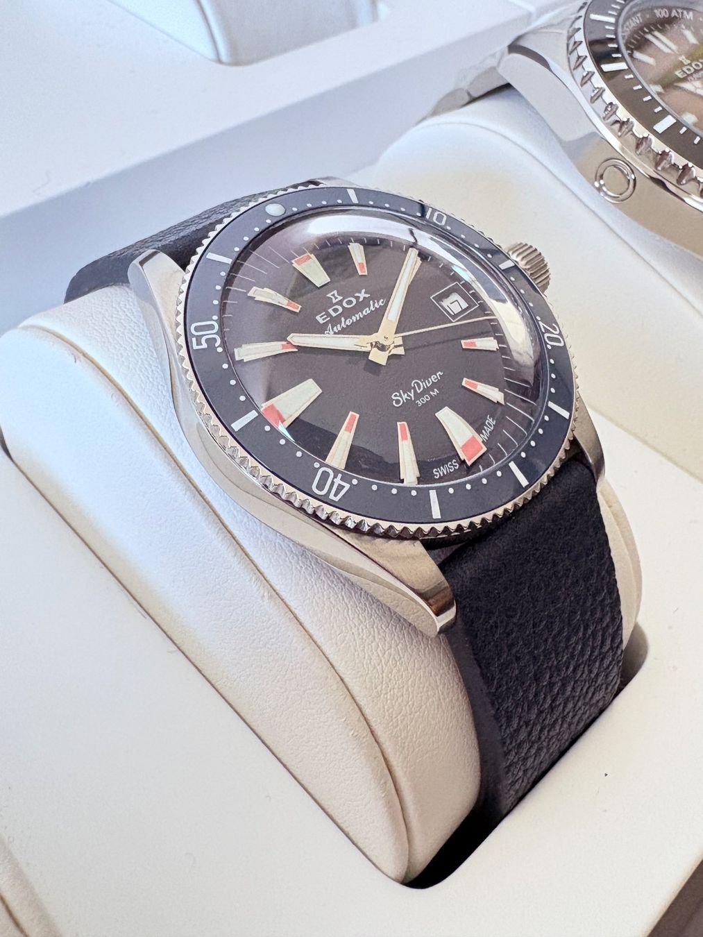 Edox Orologi: Edox SkyDiver 38 Date Automatic Special Edition New/Garantie – Nuovo e nell'imballaggio originale da Genève venduto da GLwatchsa 3