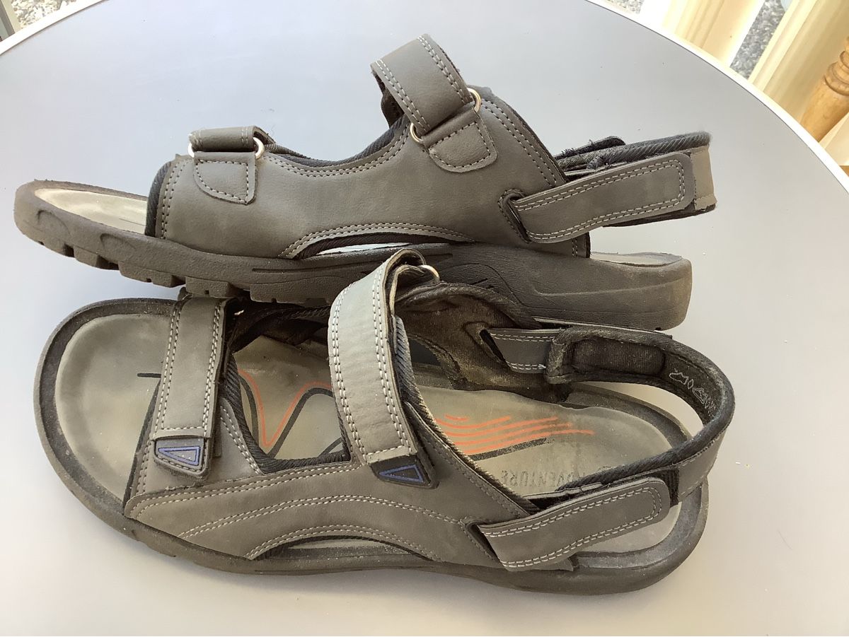 Chaussures hommes: Herrensandale Gr 46 – D'occasion à Herzogenbuchsee par guerli40 1