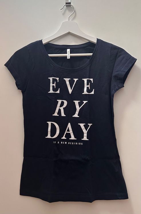 CHICOREE T-Shirt | Kaufen auf Ricardo