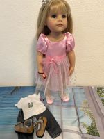 Götz-Puppe Hannah mit Kleidung in ausgezeichnetem Zustand