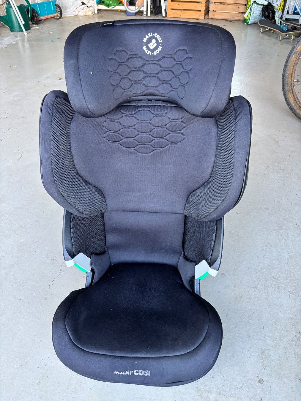 Maxi-Cosi Seggiolini per auto: Maxi-Cosi I-Size Autositz, Schwarz, Kinder – Usato da Gipf-Oberfrick venduto da cocoyoc