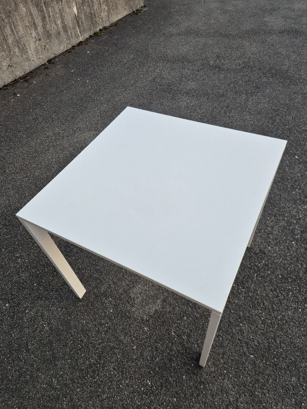 Ikea Tavoli: Tisch weiss Ikea Melltorp – Usato da Gränichen venduto da Worcaz 5