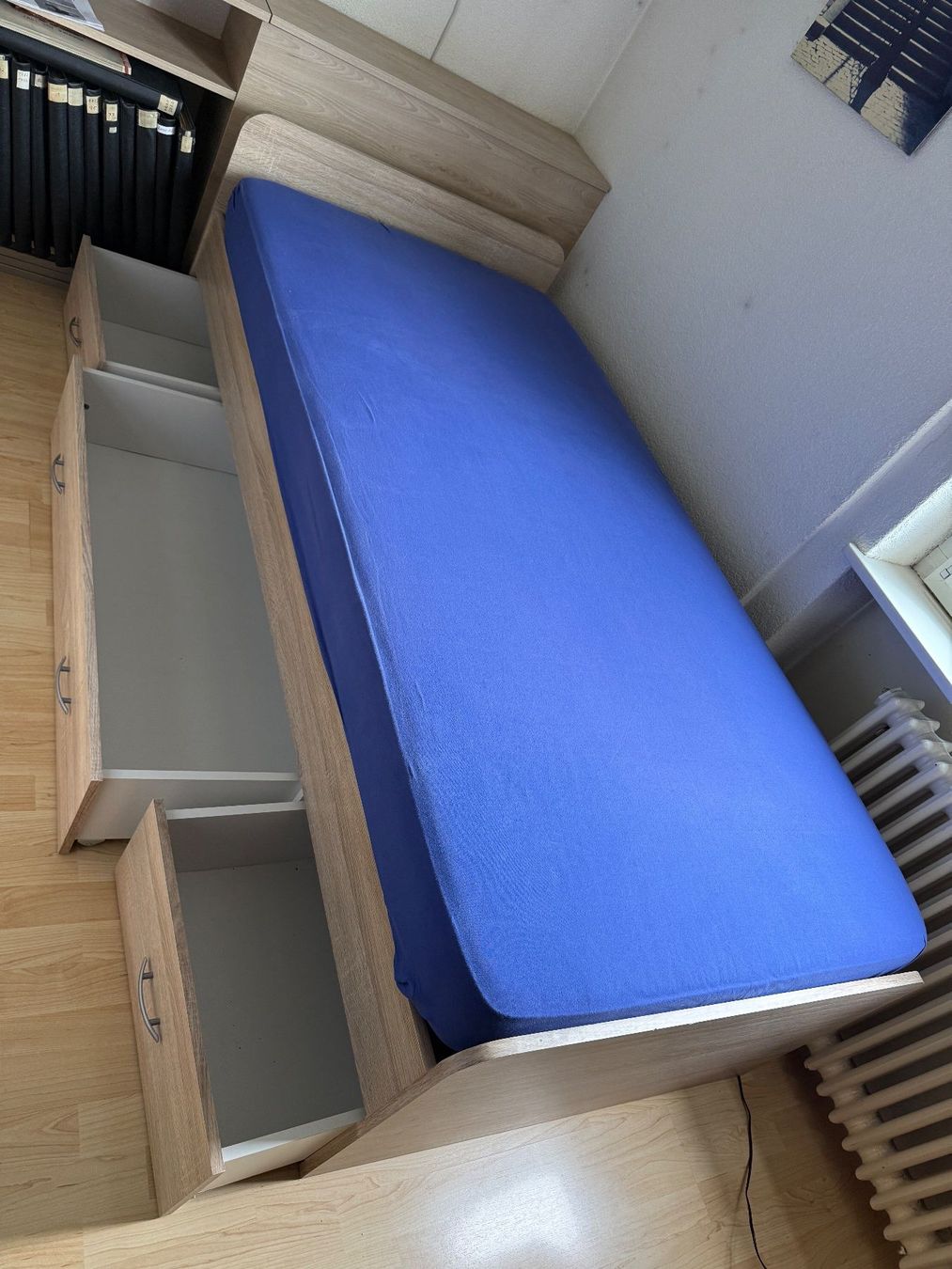 Betten: Bett mit Lattenrost und Matratze – Gebraucht aus zürich von nvezin 2