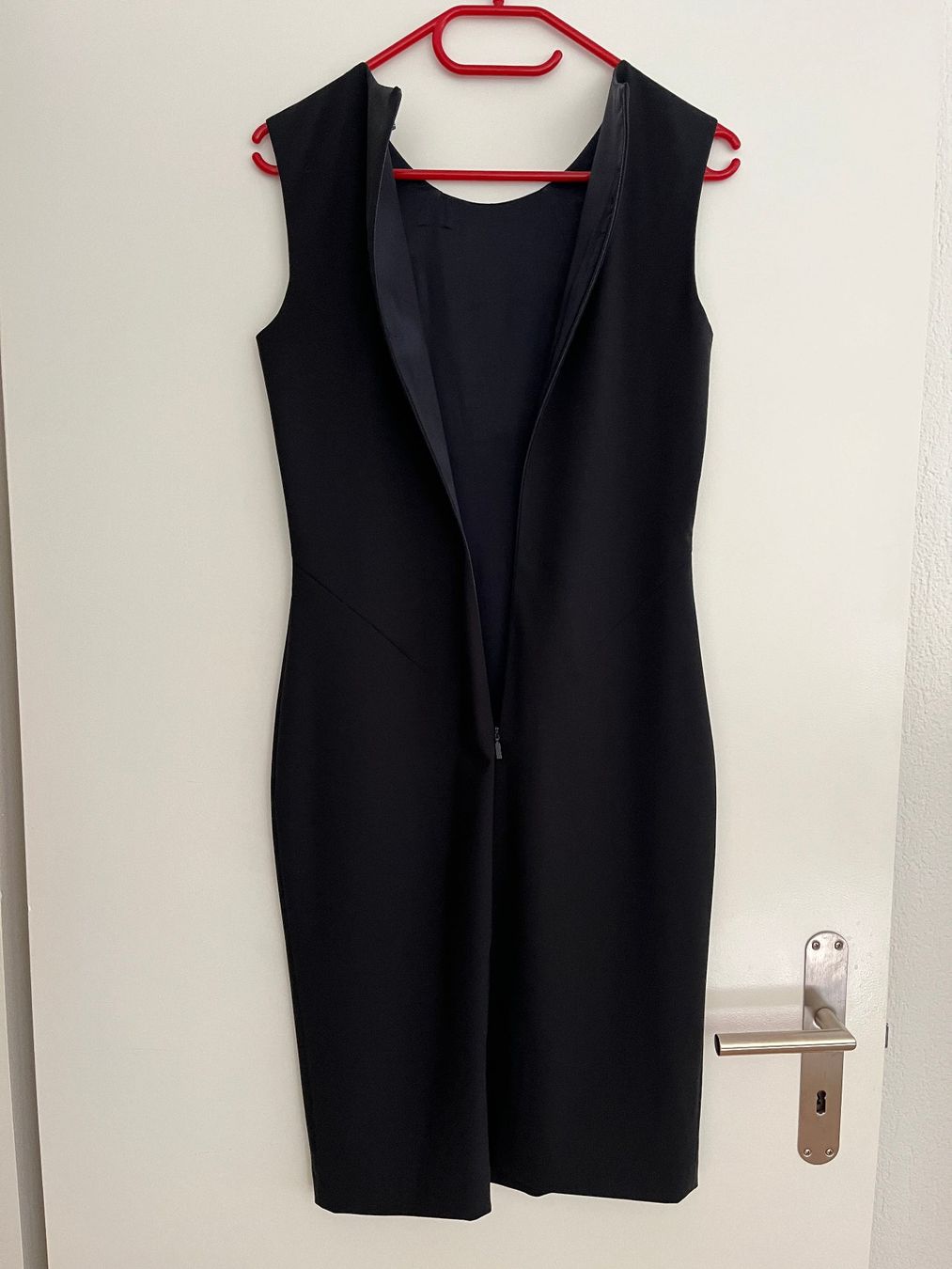 Hugo Boss Vestiti: Boss Etui-Kleid – Usato da Muri b. Bern venduto da peterunderwater 2