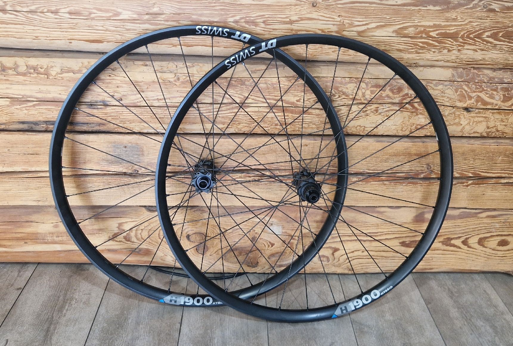 Pezzi di ricambio: Set wheel DT Swiss H1900 29" NEW – Nuovo (secondo la descrizione) da La Roche FR venduto da Local_Bikeshop