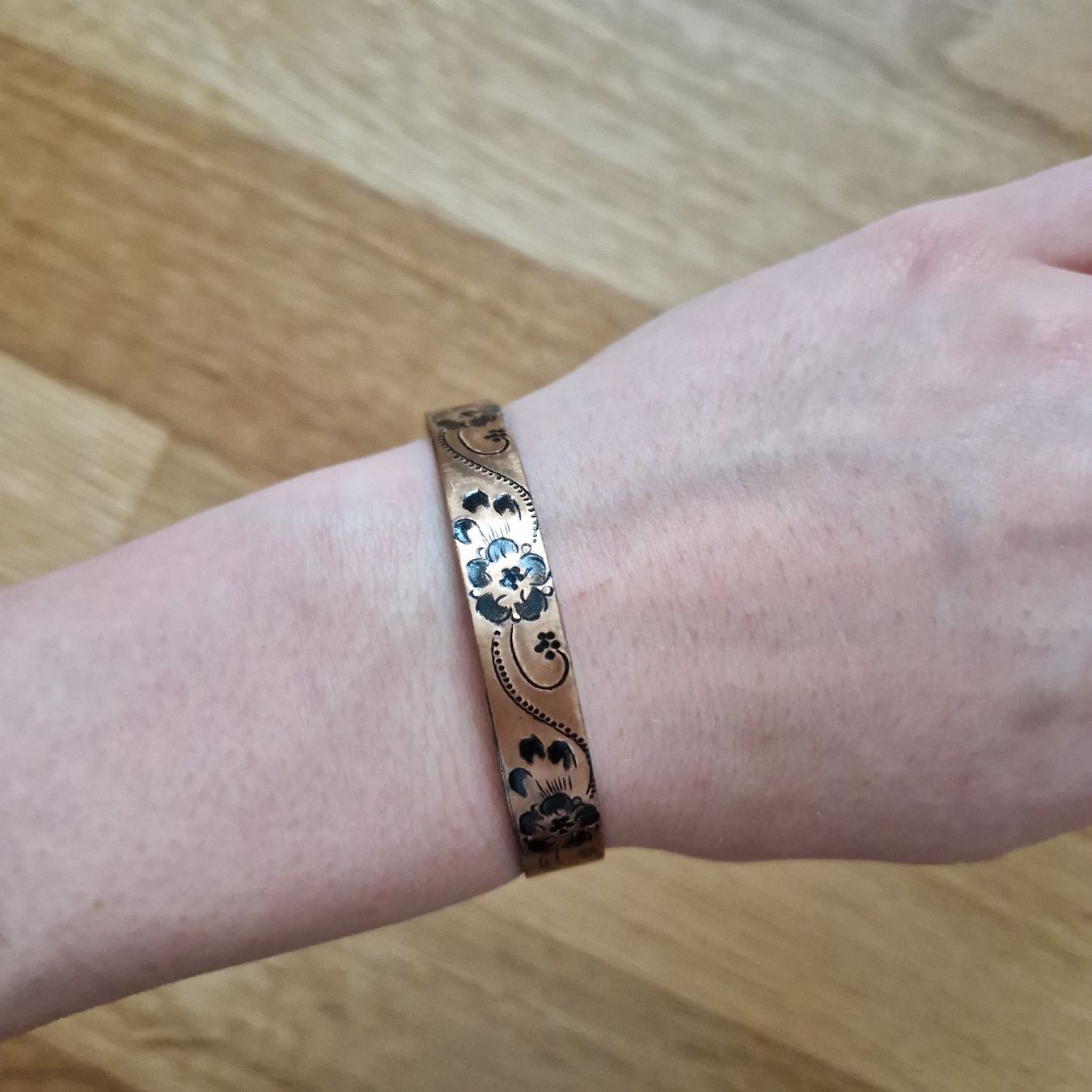 Bracciali & Braccialetti: Armreif Armcuff bronze Blumen schwarz – Nuovo (secondo la descrizione) da Frenkendorf venduto da gca_d2qp 5