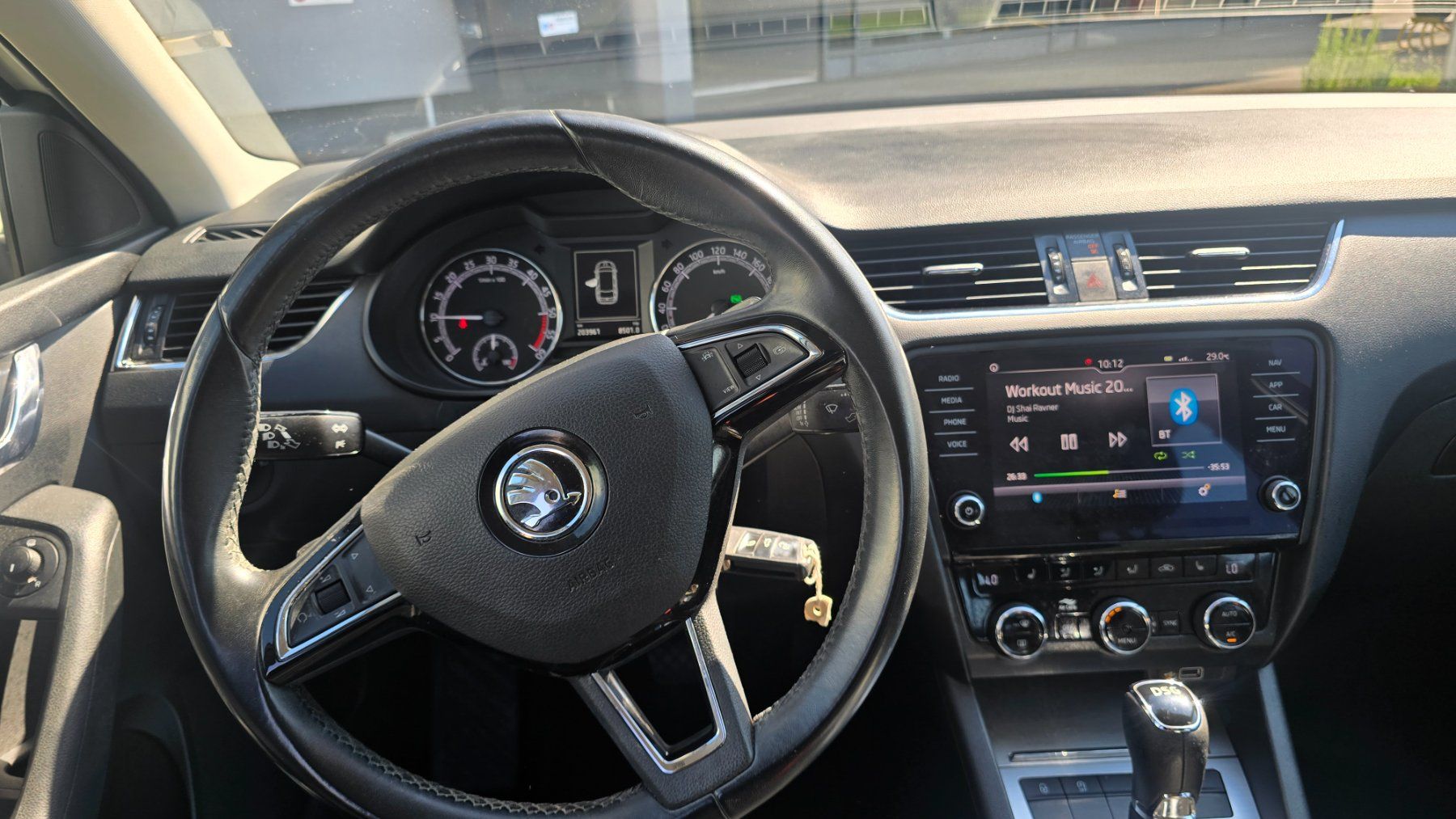 Skoda Automobili: Skoda Octavia 2.0 TDi 150 PS *FRISCH AB MFK – Usato da Emmenbrücke venduto da meu_2j8p 7