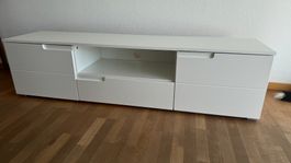 Weisses TV-Möbel / Lowboard mit viel Stauraum