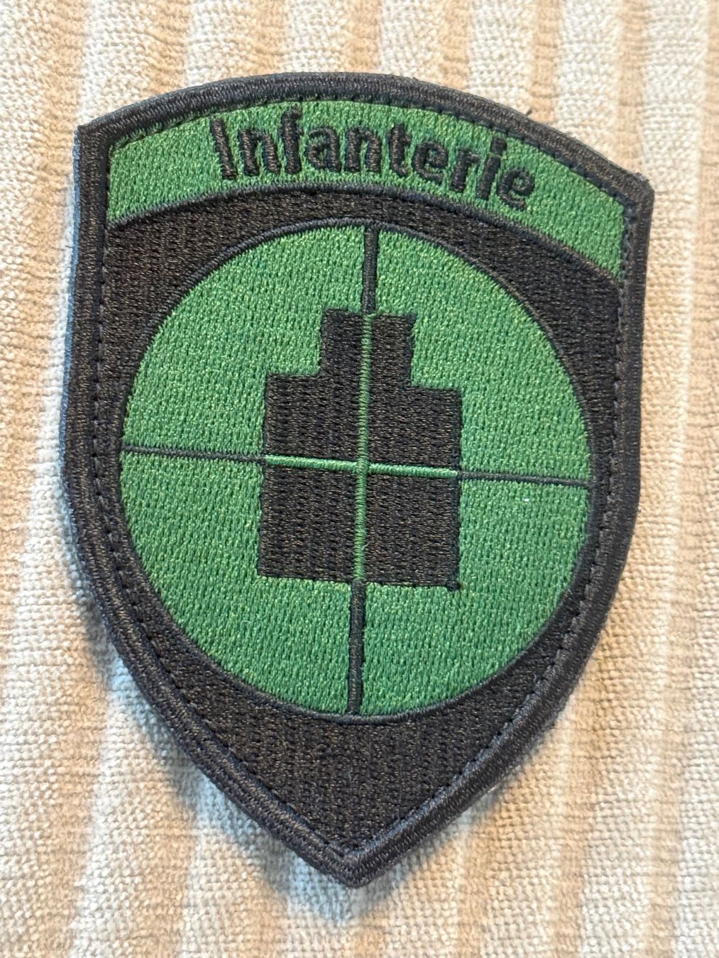 Schweizer Armee Plaketten & Abzeichen: B-Badge: INFANTERIE - Schweizer Armee – Gebraucht aus Brütten von Hst1