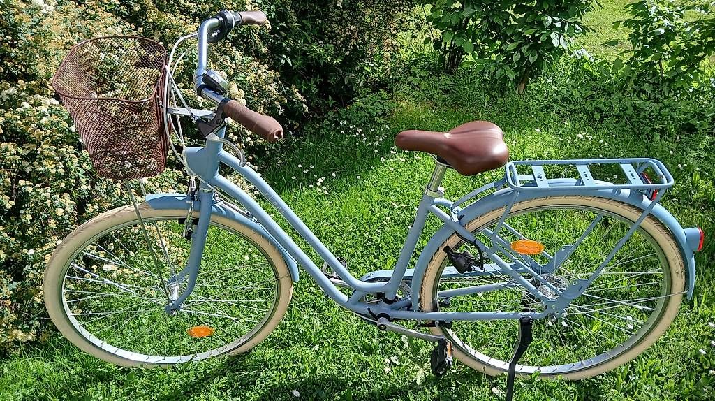 Decathlon Velos: Vélo de ville ELOPS 520 cadre bas, 28'' – Gebraucht aus Genève von ady_6js6