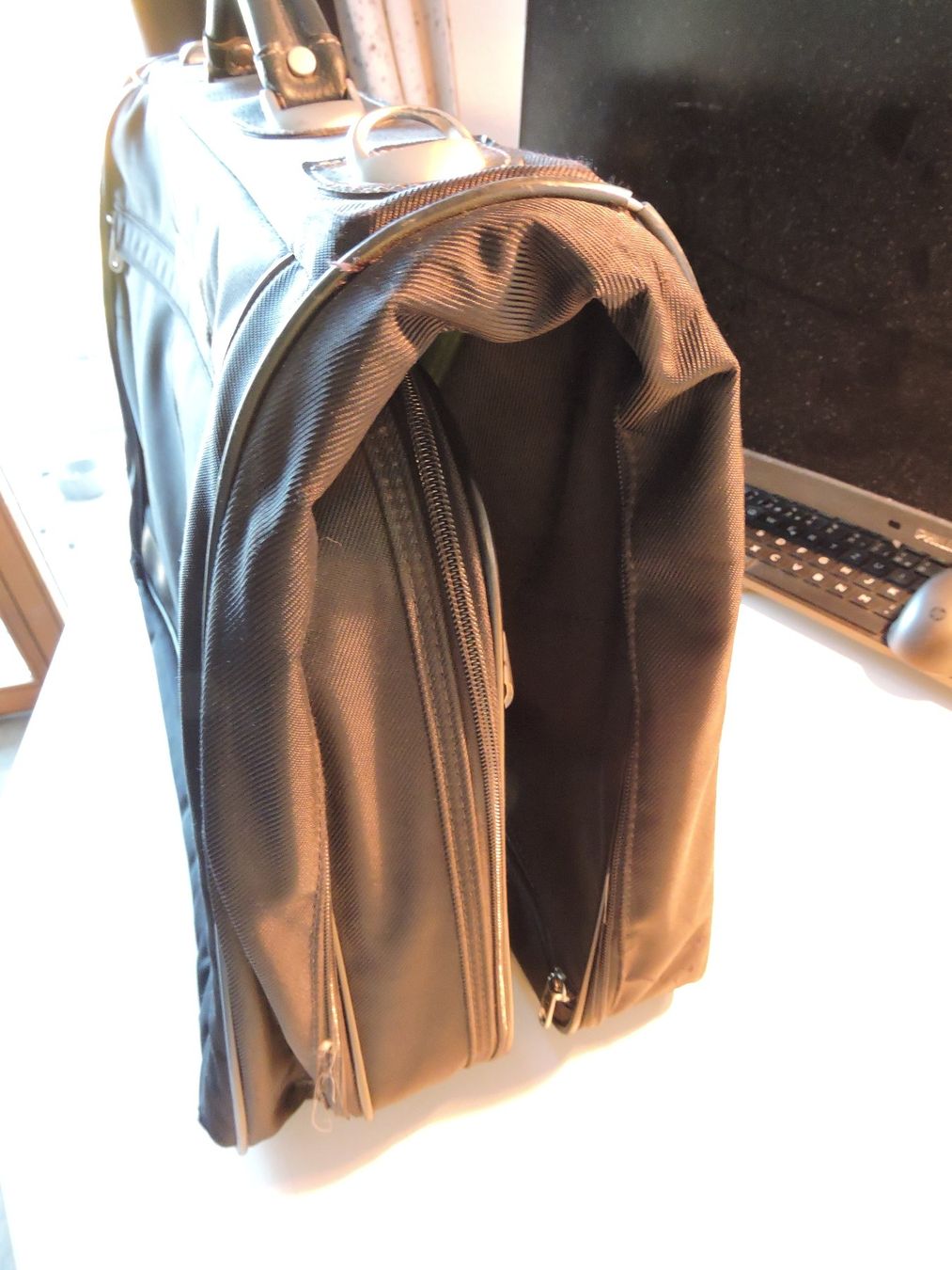 Samsonite Valigie: Samsonite Faltbare Anzugtasche/Kleidersack – Usato da Hauptwil venduto da Borusse01 2