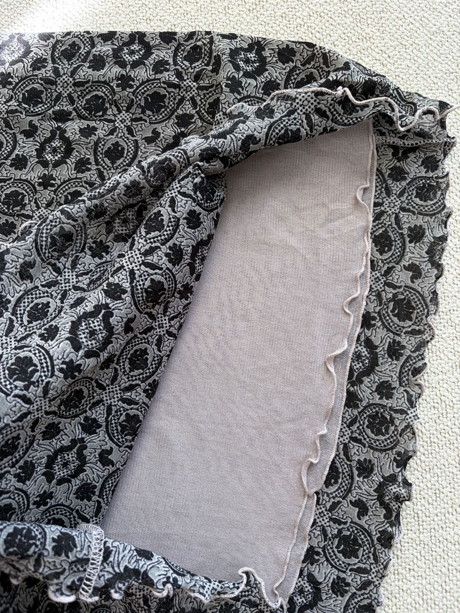 Jupes: Y2K PATTERNED SKIRT – D'occasion à Zürich par dor_9l9g 3