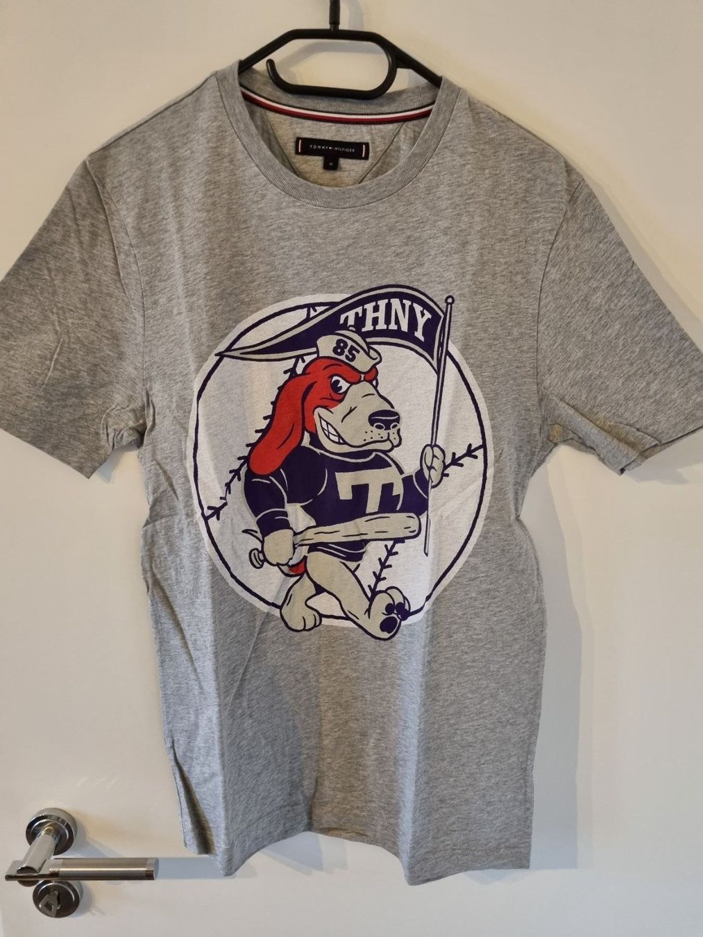 Tommy Hilfiger T-shirt: Tommy Hilfiger Shirt – Usato da Bülach venduto da cf96