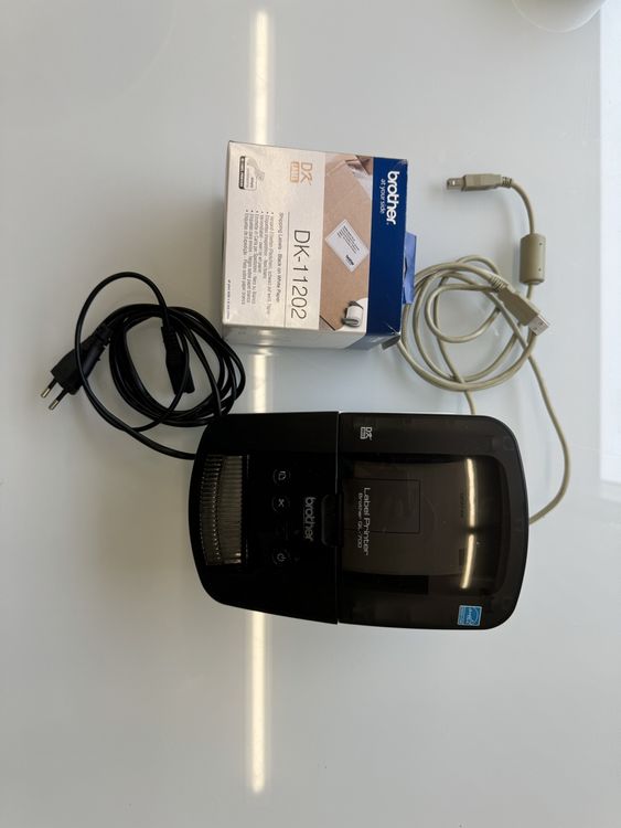 Rouleau étiquettes pour Brother P-Touch QL-570, QL-580, QL-580N, QL-650