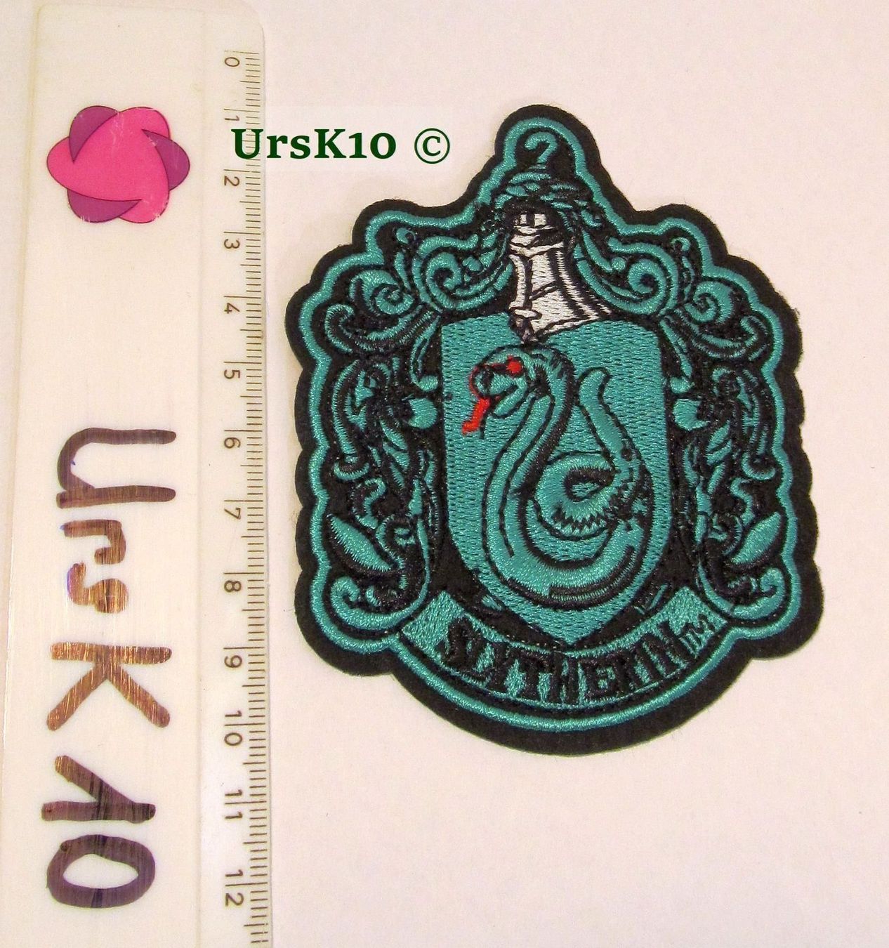 Plaketten & Abzeichen: Neu Harry Potter Patch / Badge Slytherin – Neu und originalverpackt aus St. Margarethen TG von ursk10 3