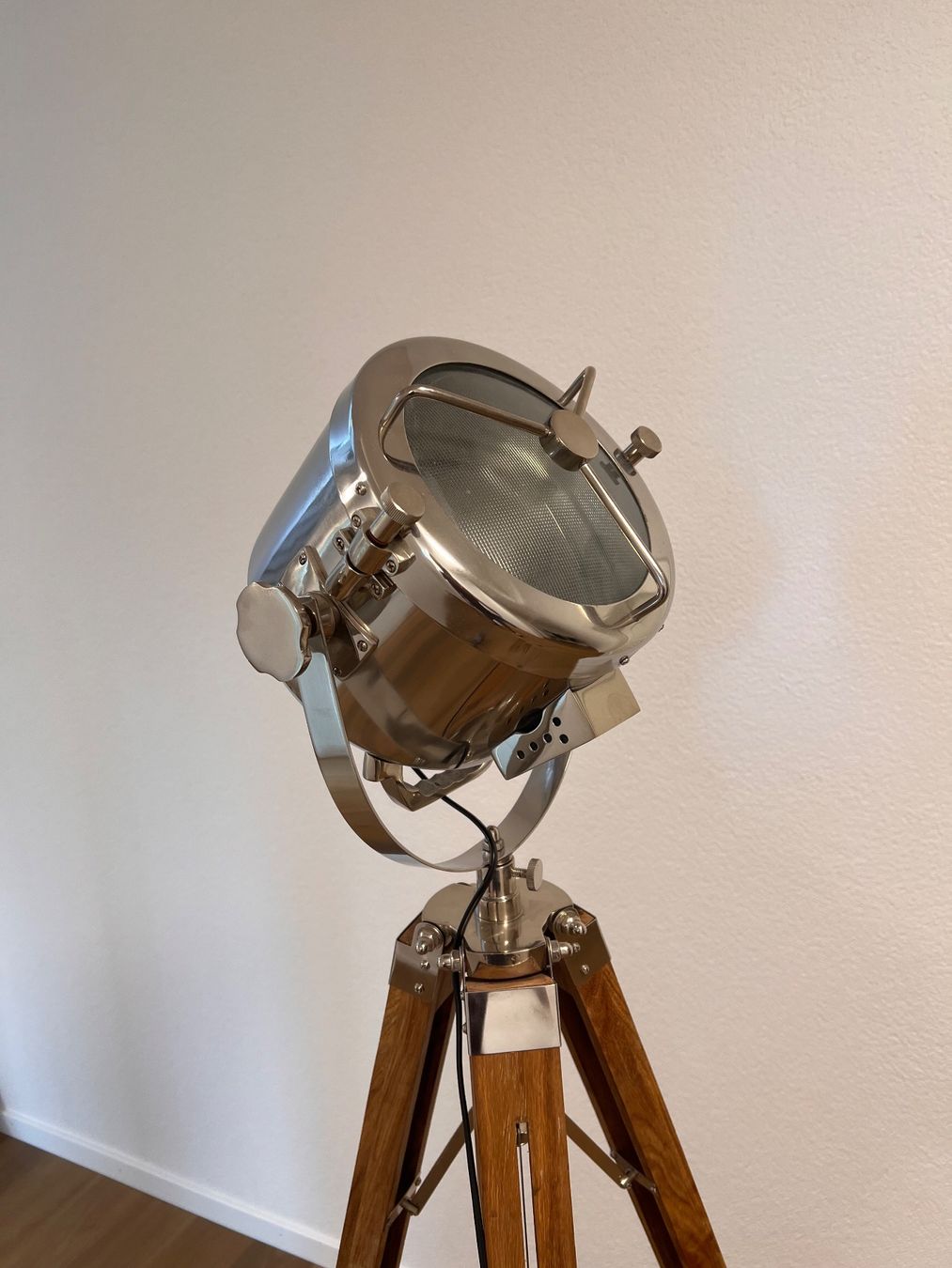 Lampade: Ständerlampe, Studiolampe – Usato da Zollikofen venduto da odichter 1