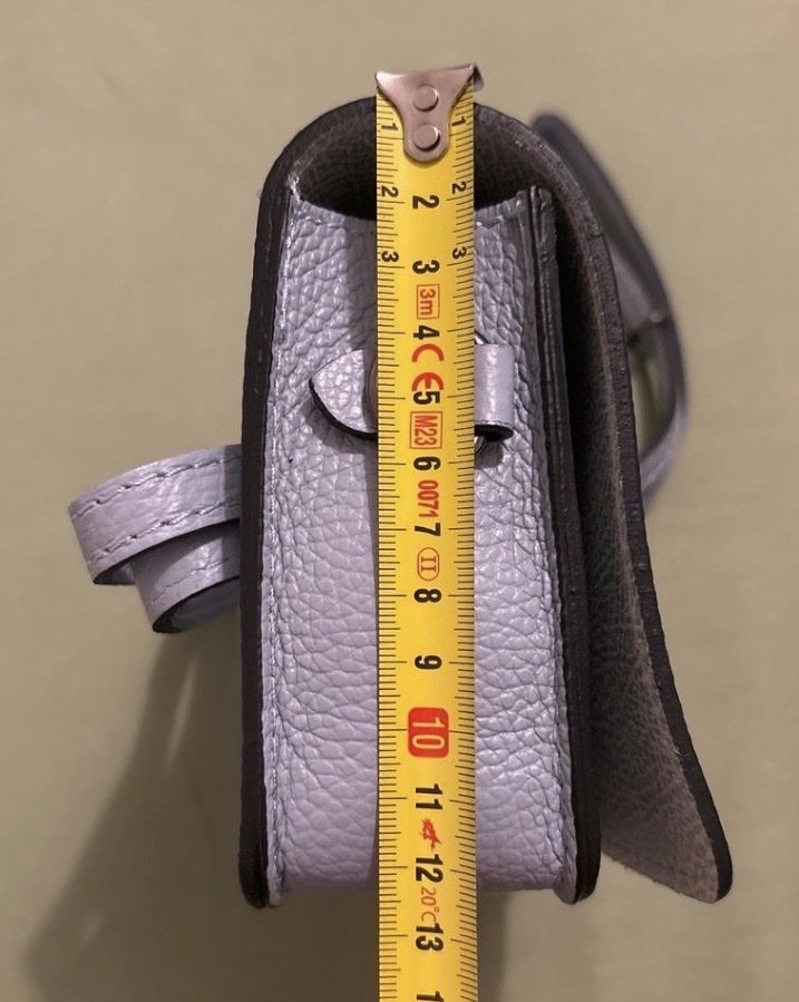 Borse da donna: Hellblaue Umhängetasche / Bauchtasche aus Leder – Usato da Oberengstringen venduto da kandidi 3