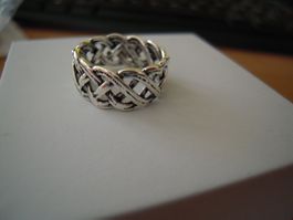 Ring geflochten NEUWERTIG! Durchmesser: 15.8cm (Gr 5)