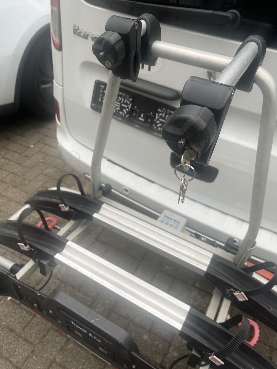 Thule Supporti per biciclette: Fahrradträger Travel&Co – Usato da Rodersdorf venduto da joa_2w8l 4