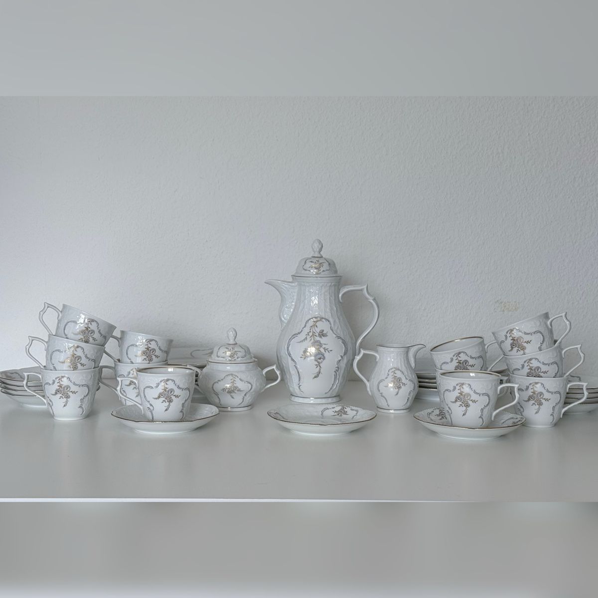 Rosenthal Set di piatti: Rosenthal Sanssouci – Nuovo (secondo la descrizione) da Delemont venduto da ann_ftj8