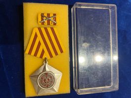 DDR: Kampforden „Für Verdienste um Volk und Vaterland (KoA)