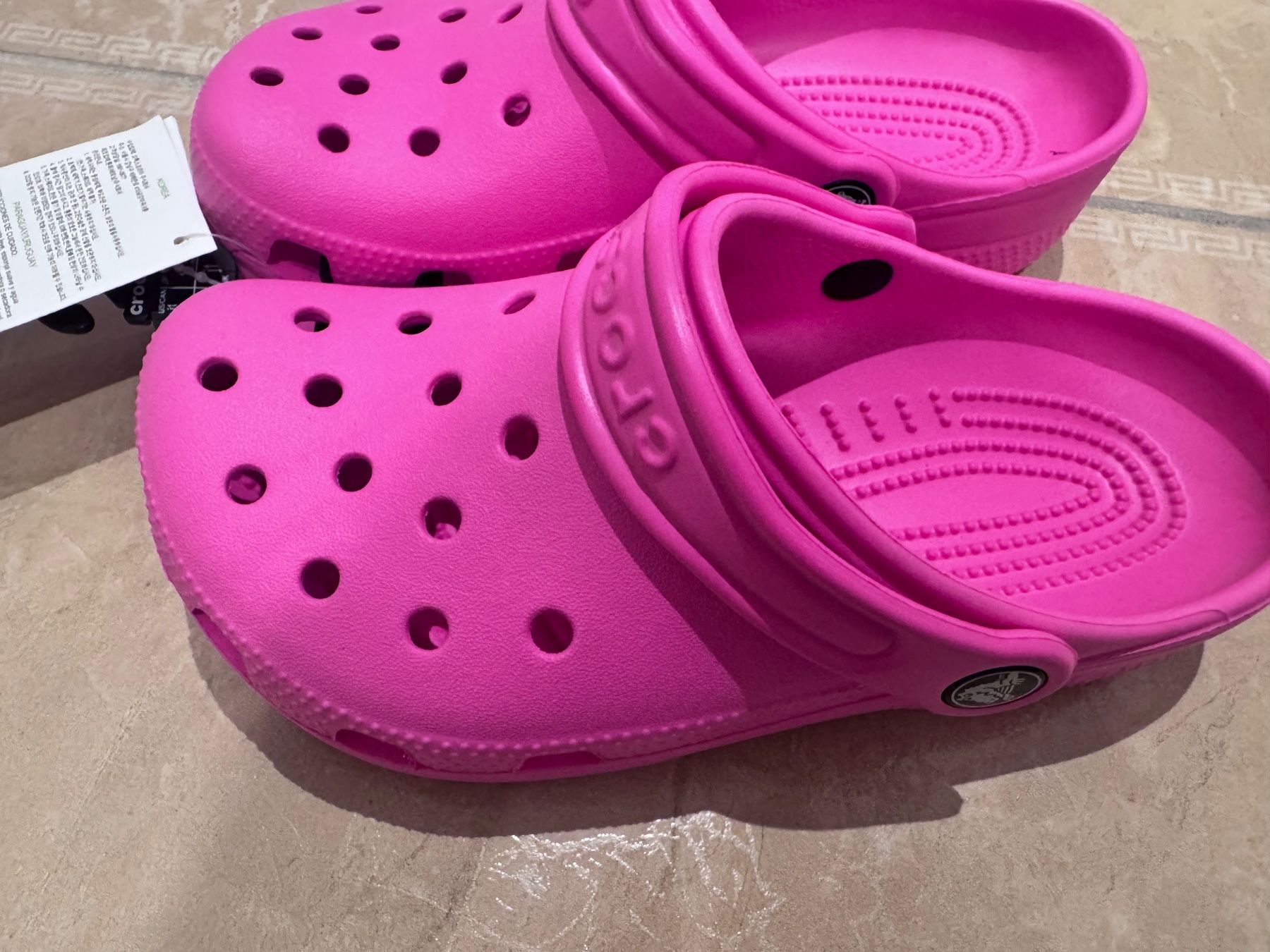 Crocs Scarpe per ragazze: Crocs neue Freizeitschuhe, 32/33 – Nuovo e nell'imballaggio originale da Klingnau venduto da Markus14 2