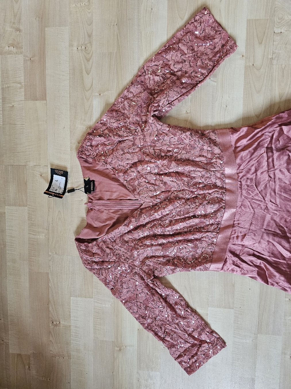 Kleider: Abendkleid Altrosa L Neu – Neu und originalverpackt aus Büttikon AG von PAM120319 1