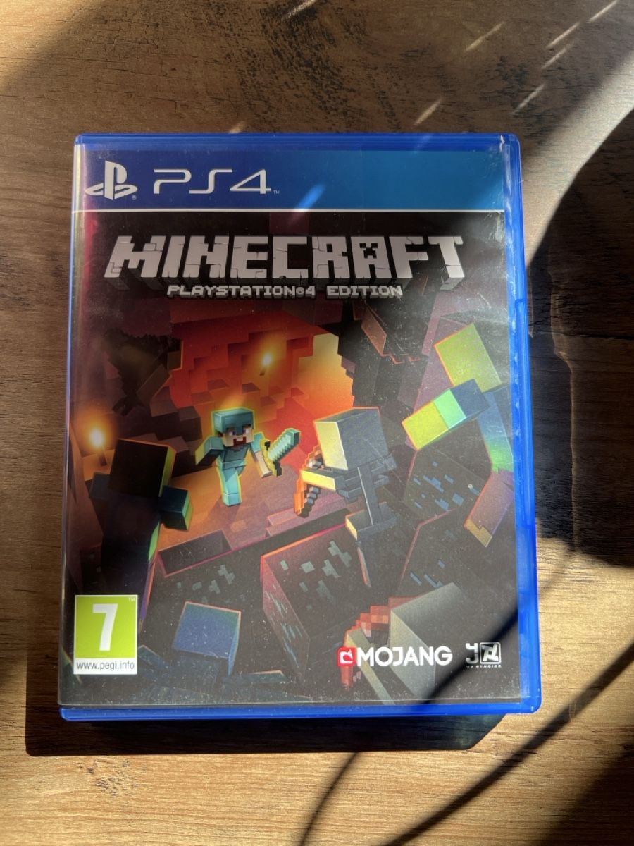 Sony Giochi: Minecraft PS4 édition – Usato da Meyrin venduto da fer_fwc8