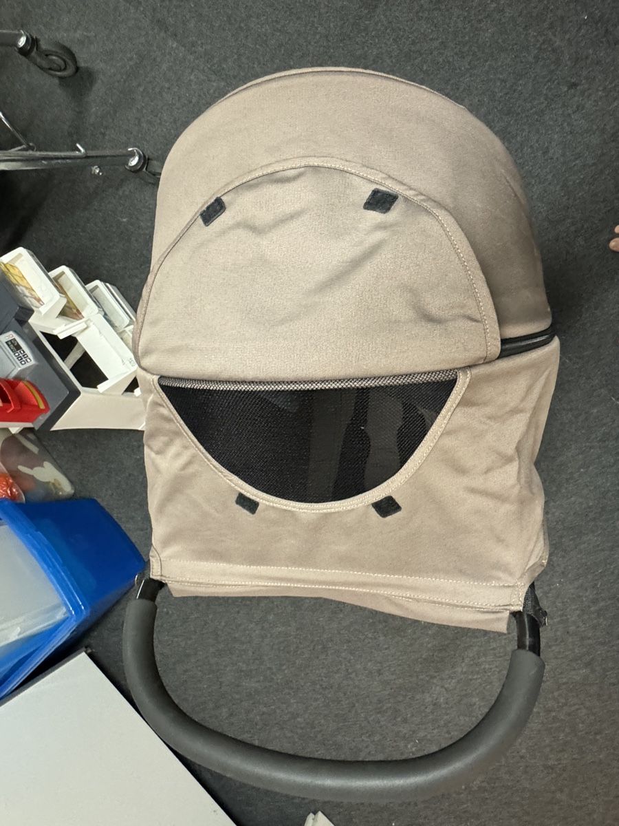 Kinderwagen: Kinderwagen Britax inkl. Hängetasche – Gebraucht aus Buochs von Allerlei_Markt 6