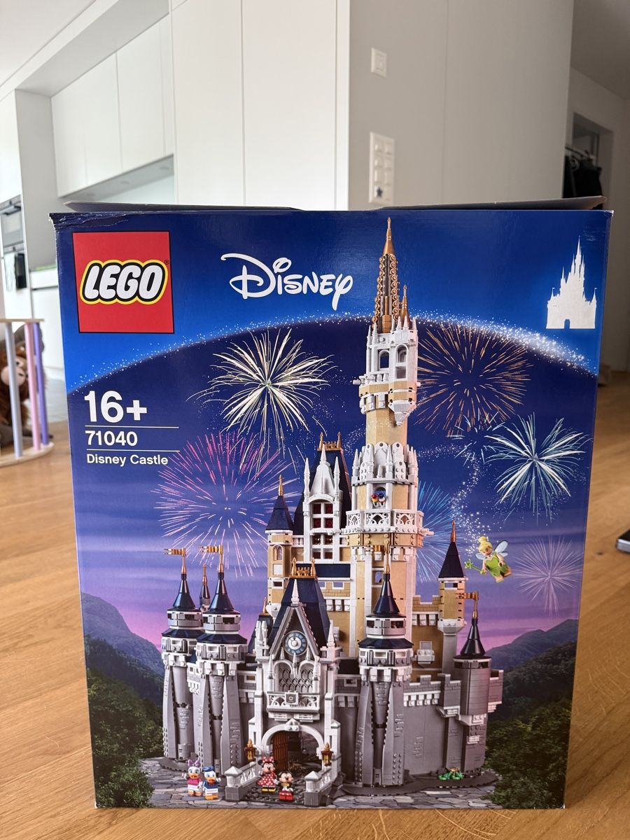 Lego Kit di costruzioni: Lego Disney Schloss alte Version 71040 – Usato da Embrach venduto da roseblaettli0815