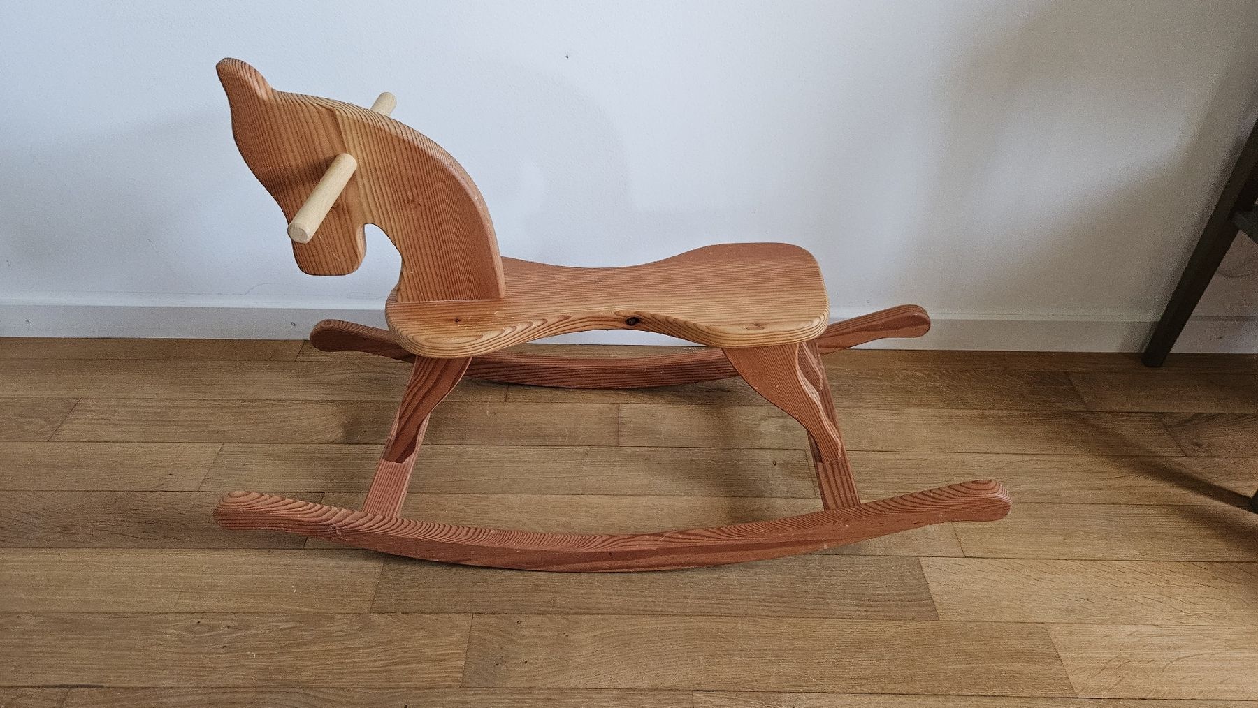 Giocattoli: Cheval à bascule  – Usato da Yverdon-les-Bains venduto da ac_dric