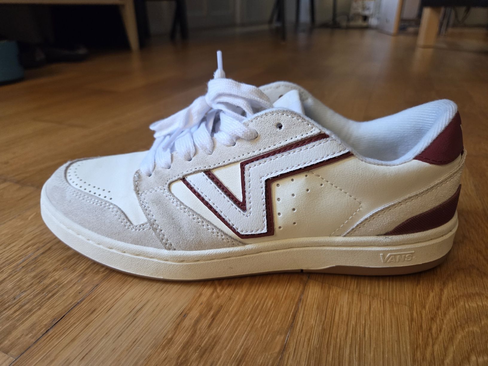 Vans Scarpe da uomo: Vans Lowland 2.0 – Usato da Bern venduto da turbofairfield 4