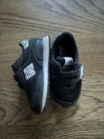 Baskets new balance taille 23 fille