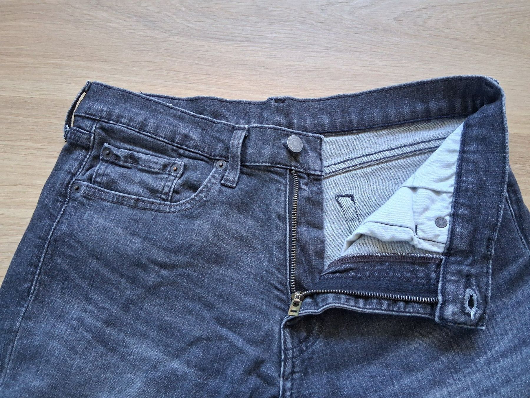 Levi's Jeans: Levi's Herrenjeans grau 32/30 – Gebraucht aus Lengnau AG von Nathi88 3
