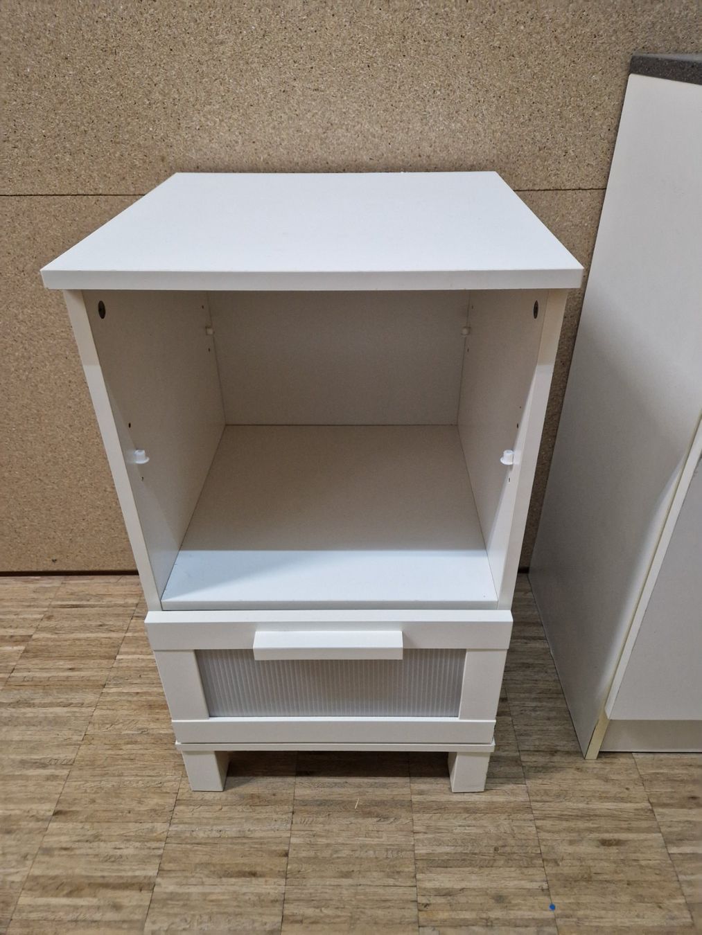 Armadi: Badezimmerschränke 2 Sideboard – Usato da Wädenswil venduto da verebe 3