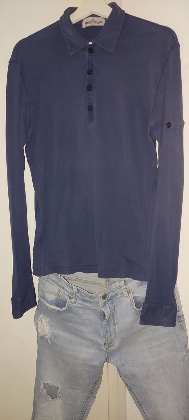 Stone Island Pullover & Sweatshirts: STONE ISLAND PULLOVER M sans badge avec jeans 44 offert – Gebraucht aus Orpund von Biennerome 3