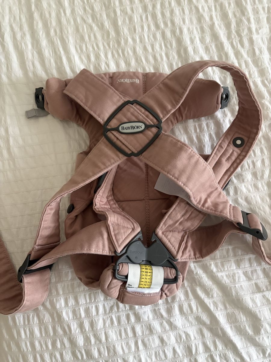 Babybjörn Marsupi portabebè: Babybjörn mini carrier – Usato da Zürich venduto da MajaTk