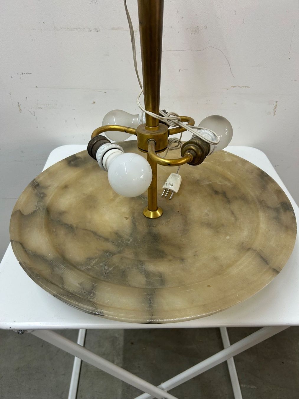 Lampadari & plafoniere: Designer Deckenlampe Messing Alabasterschirm ca. um 1920 – Usato da Zürich venduto da Levelart 1