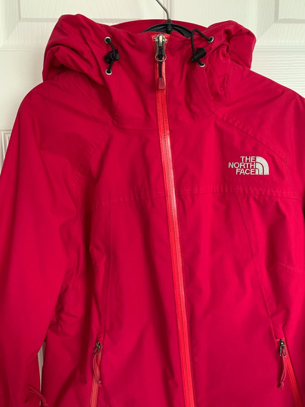 North Face Giacche: Pink North Face rain jacket XS – Usato da Zürich venduto da mei_wvq7 1