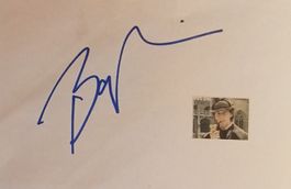Barry Levinson Autogramm signiert Karte mit Bild 15x21cm