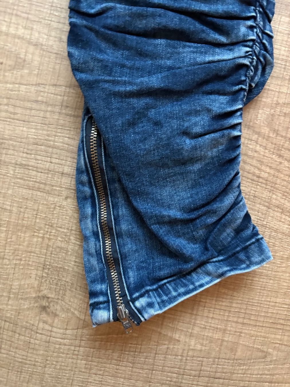 H&M Jeans: Herren Jeans von H&M Gr. 32 – Usato da Kreuzlingen venduto da ROMANR1 1