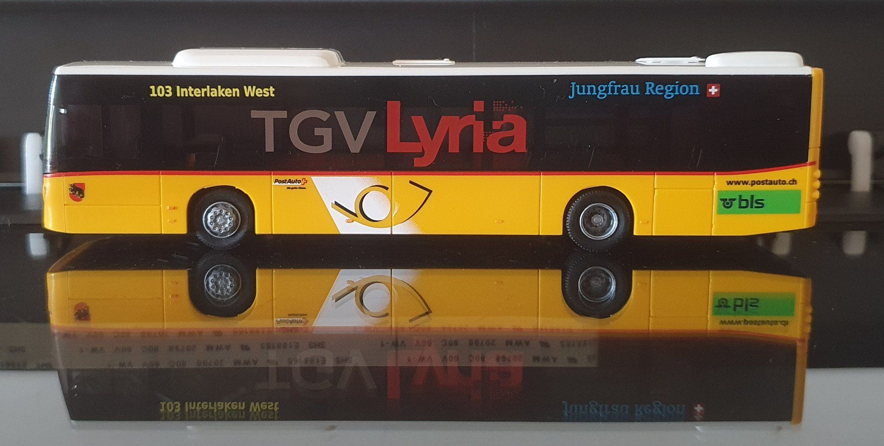 Rietze Modellini d'auto: AWM PTT PostAuto BLS Bus Interlaken MB Conecto 1:87 lim. 100 – Nuovo (secondo la descrizione) da Therwil venduto da Wat_975y 3
