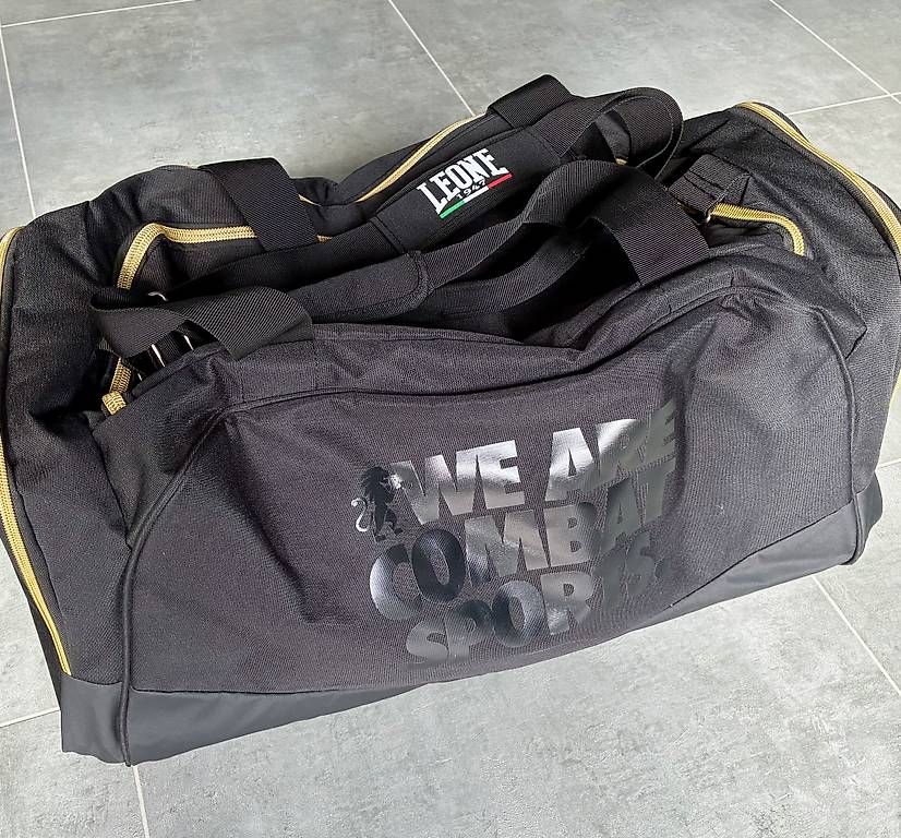Borse: Sac sport boxe – Usato da val d'illiez venduto da Oubien1 1