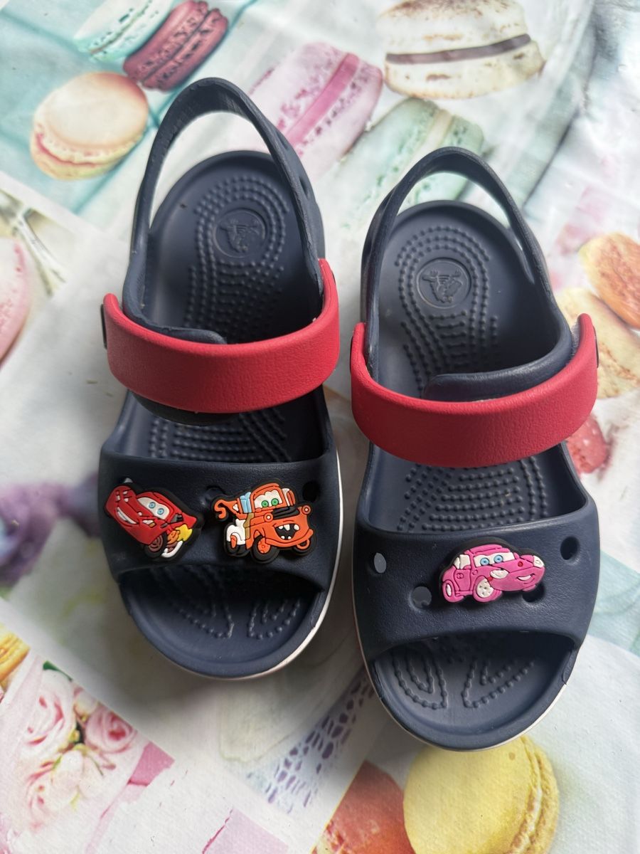 Scarpe per ragazzi: Crocs Sandals Navy Blue Size 10 – Usato da Adliswil venduto da cla_9qpg 1